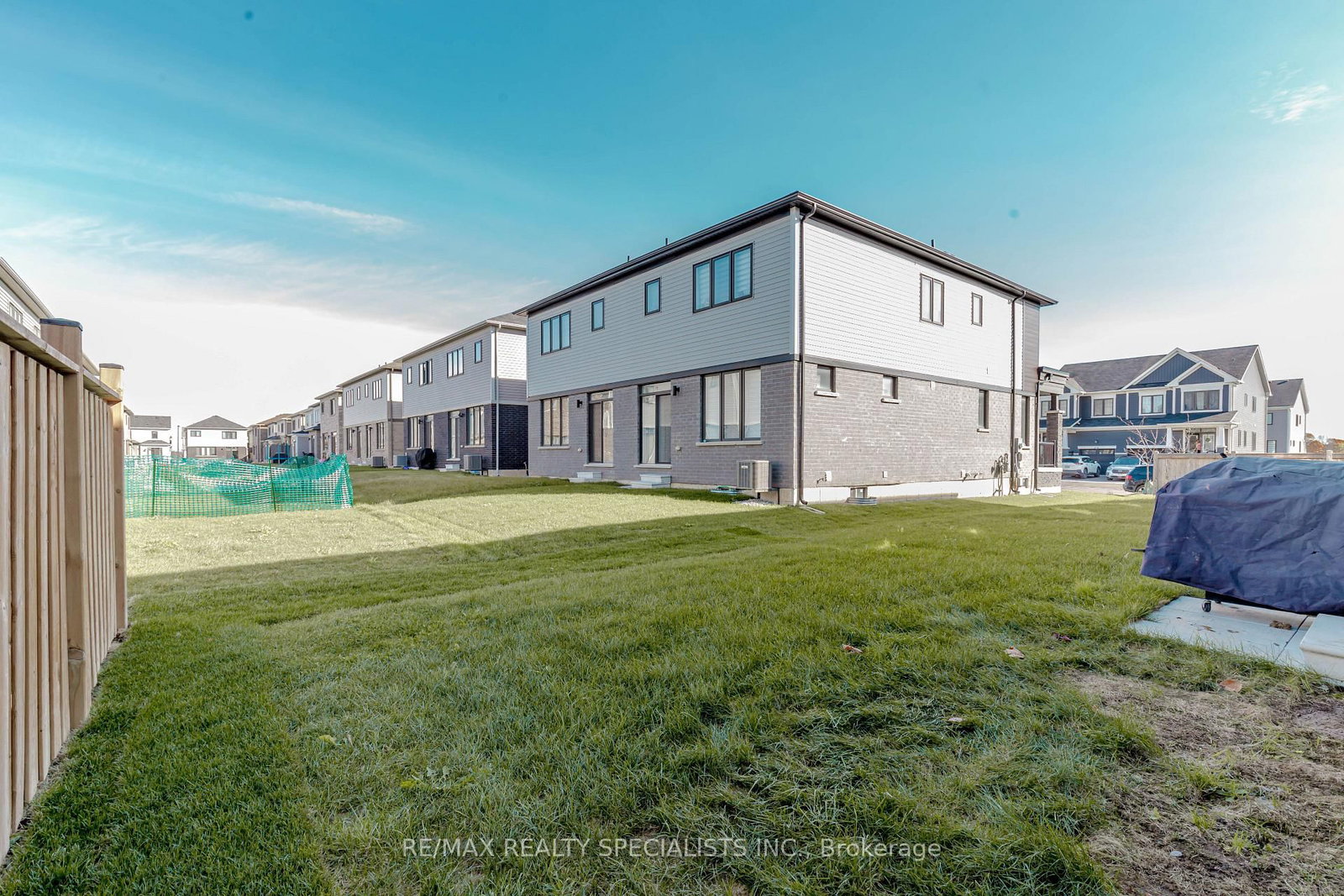 Listing Image 37
