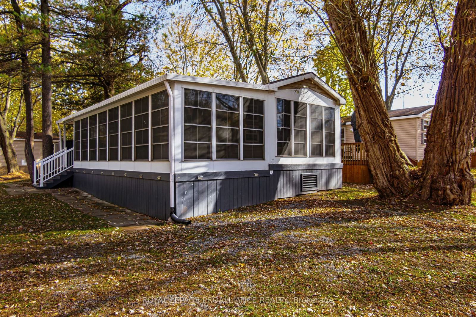 Mobile/Trailer sold at 486 Cty 18-3Park Meadow Lane, Prince Edward County, Athol, K8V 1P0 - MLS: X10406030