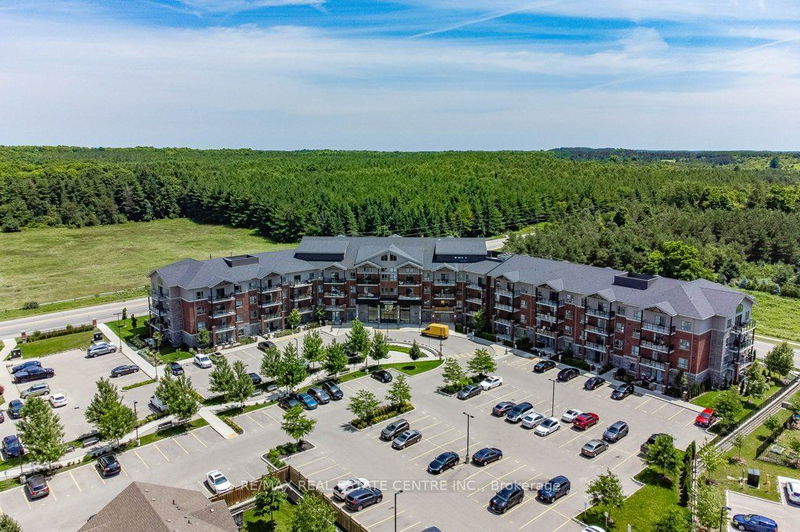 home for sale on 414-35 Kingsbury Square