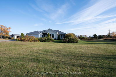 10 North Shore Rd, Frontenac Islands - The Islands image-0-1