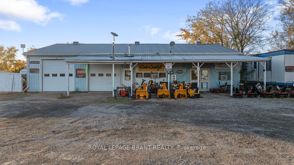 Building at 249/251 Cockshutt Road, Brant, Brantford Twp