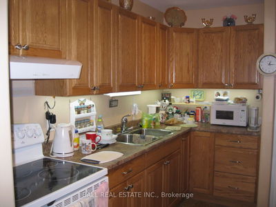 Unit 6 — 122 Homewood Ave, Trent Hills - Hastings image-0-2