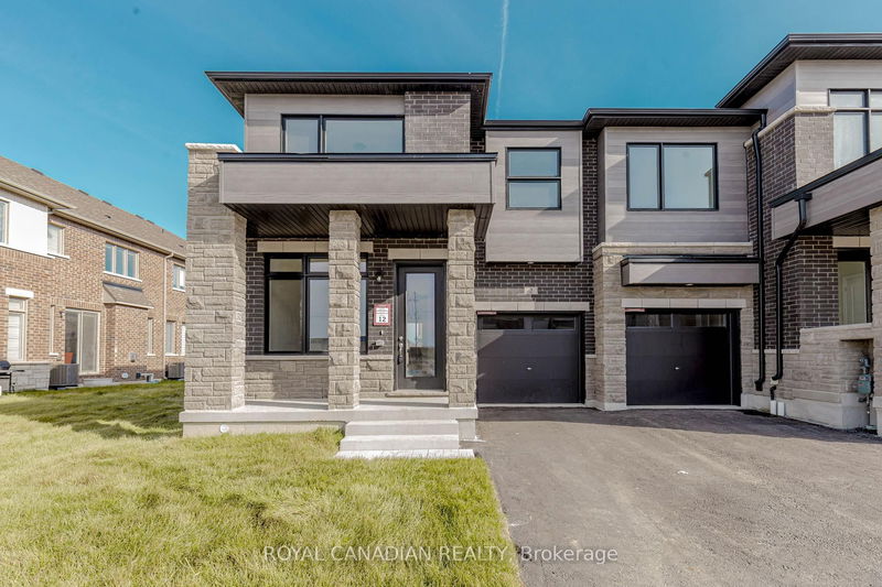 home for lease on 2 Molnar Crescent
