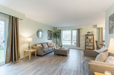 660 Pope Dr, Smith-Ennismore-Lakefield - Rural Smith-Ennismore-Lakefield image-0-3