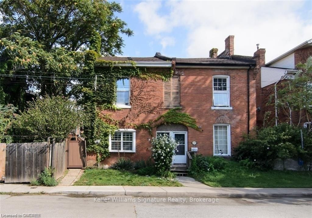 Building in 287 Hunter Street