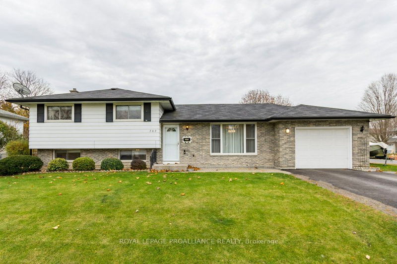 262 BARRETT Blvd, Greater Napanee - Greater Napanee image-0-0