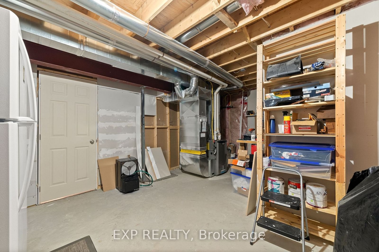 Listing Image 32