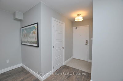 Unit 1709 — 301 Frances Ave, Hamilton - Stoney Creek image-0-4