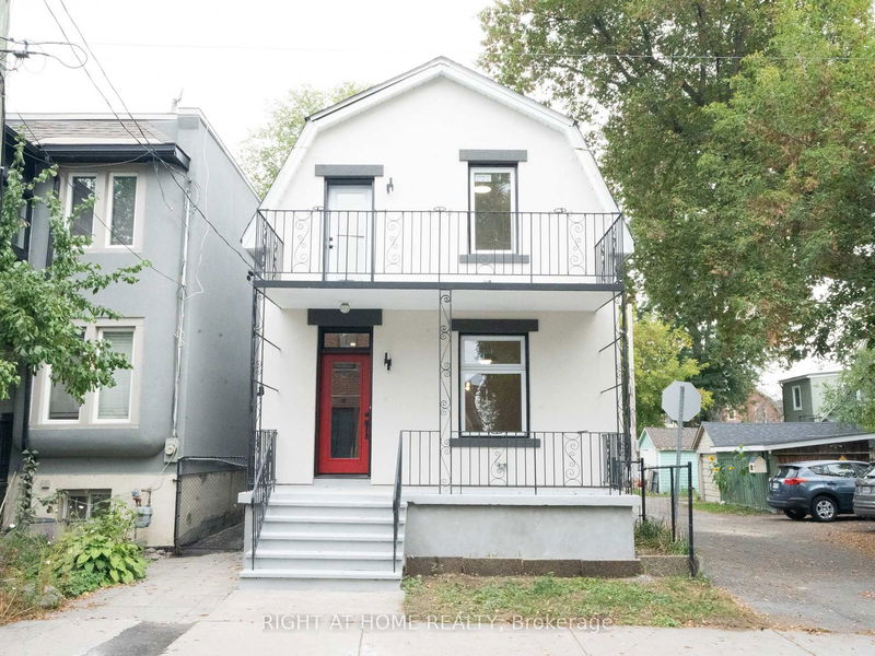home for lease on 49 Roslyn Avenue