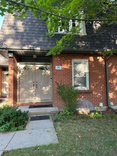 44 HOMESTEAD Cres, London - North A image-0-1