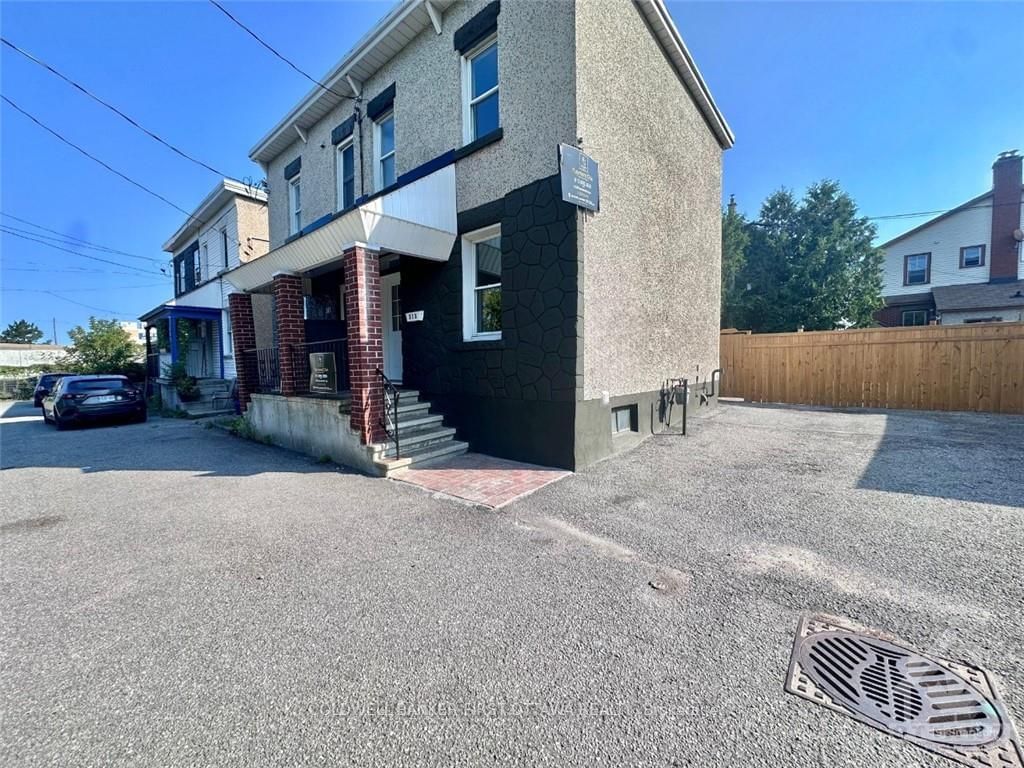 Semi-Detached House for sale at 315 ARTHUR Lane, Dows Lake - Civic Hospital and Area, 4502 - West Centre Town, K1S 4J6 - MLS: X10410810