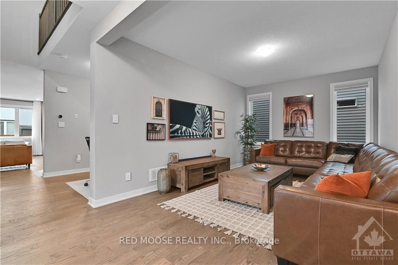 30 ARIDUS Cres, Ottawa, K2S 2L4 | Image 3