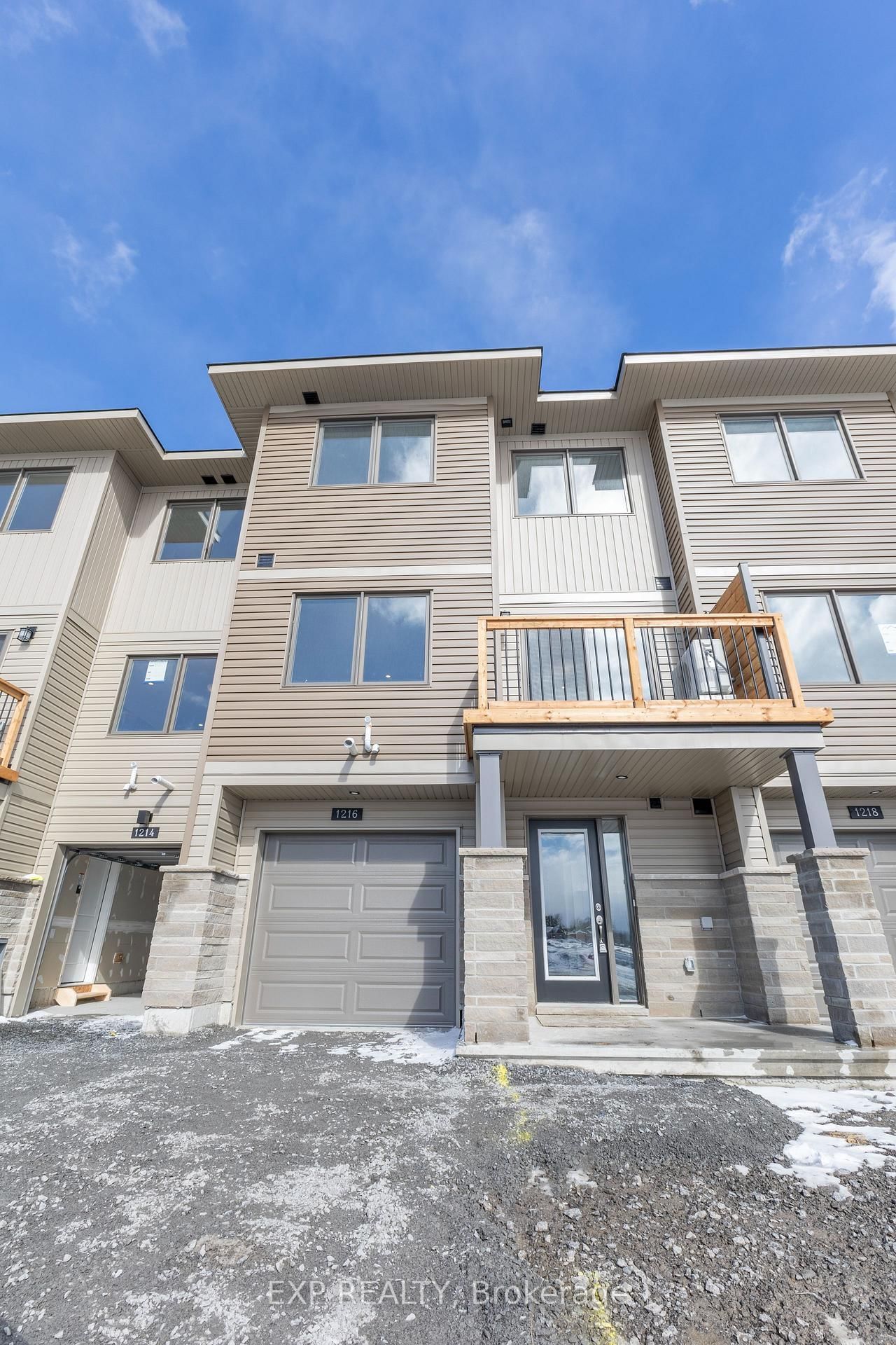 Townhouse for sale at 1202 COPE Drive, Ottawa, Stittsville (South), K2S 3C4 - MLS: X10410933