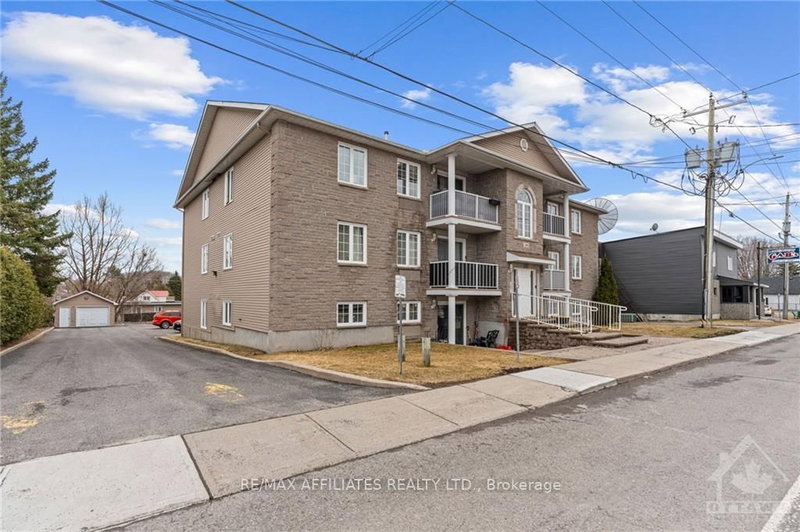 201 - 1005 LAURIER St, Clarence-Rockland, K4K 1T7 | Image 2