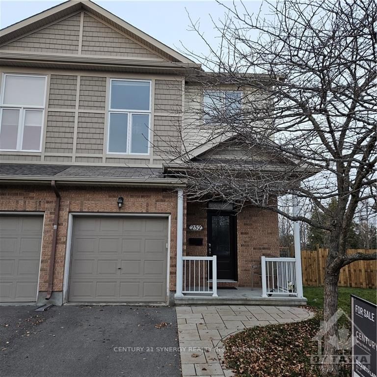 252 PARKROSE, Orleans - Cumberland and Area - 1101 - Chatelaine Village image-0-0