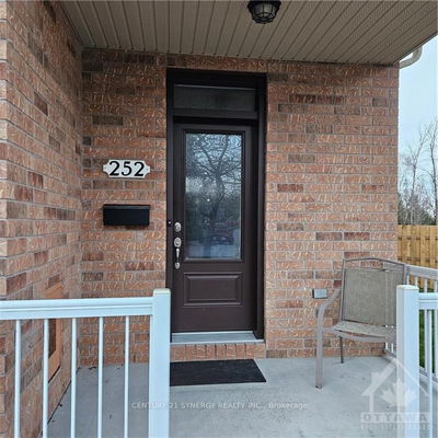 252 PARKROSE, Orleans - Cumberland and Area - 1101 - Chatelaine Village image-0-1