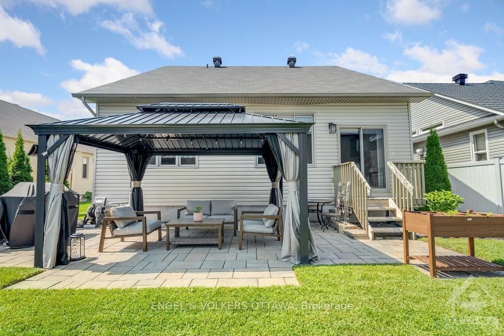Listing Image 27