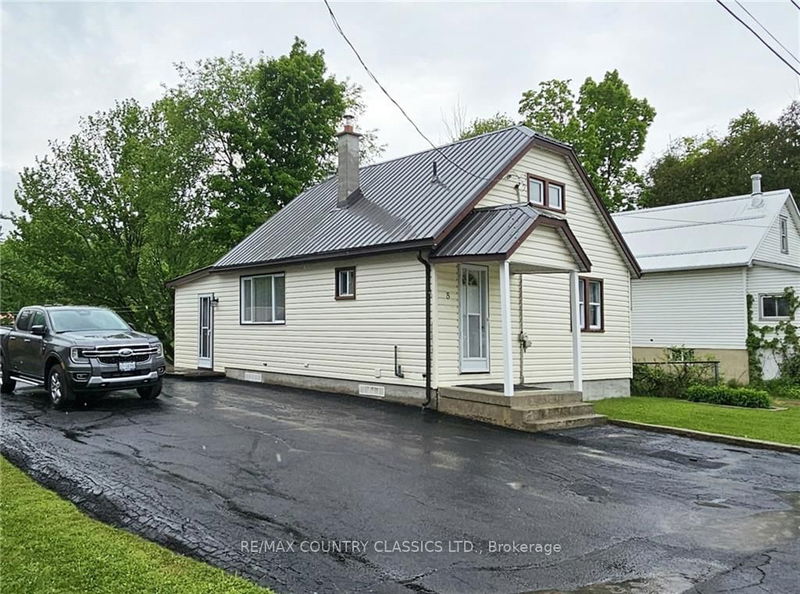 home for sale on 8 ALICE Street
