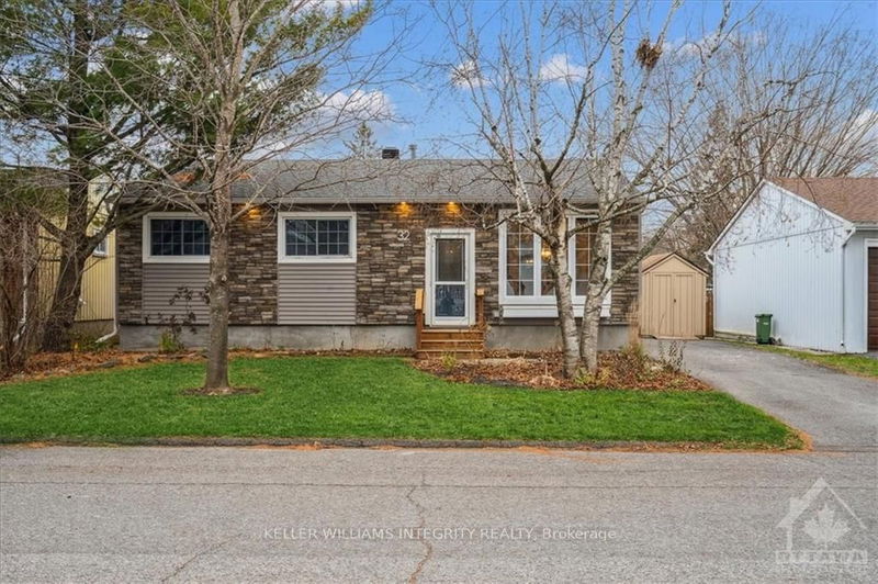 home for lease on A-32 UXBRIDGE Crescent