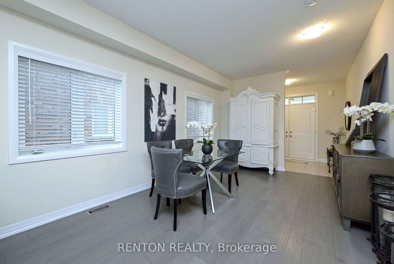 39 Rainey Dr, East Luther Grand Valley, L9W 7R5 | Image 2