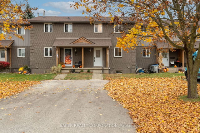 138 Simcoe Street