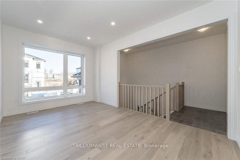 14 Sora Lane, Guelph, N1E 0T4 | Image 2