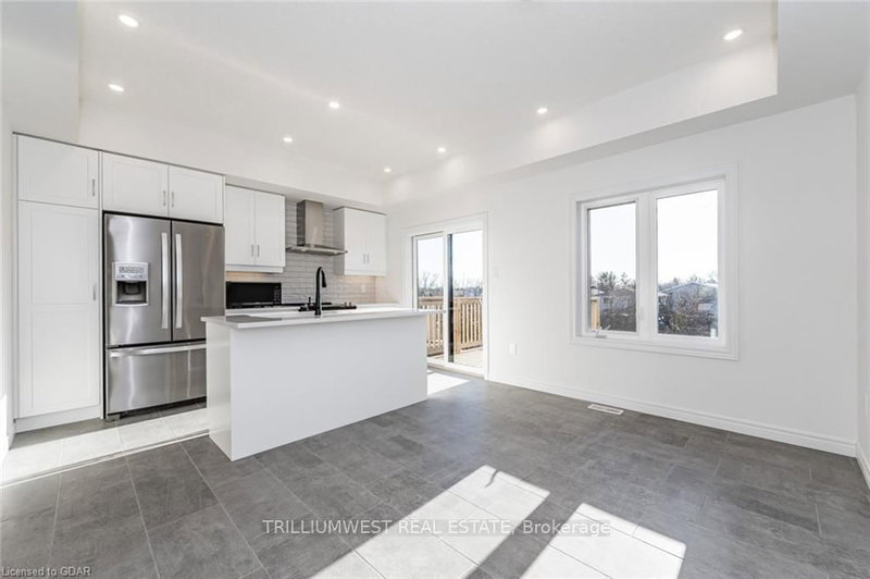 14 Sora Lane, Guelph, N1E 0T4 | Image 3