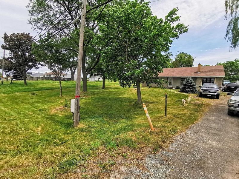 Building at 2559 Upper James Street, Hamilton, Rural Glanbrook