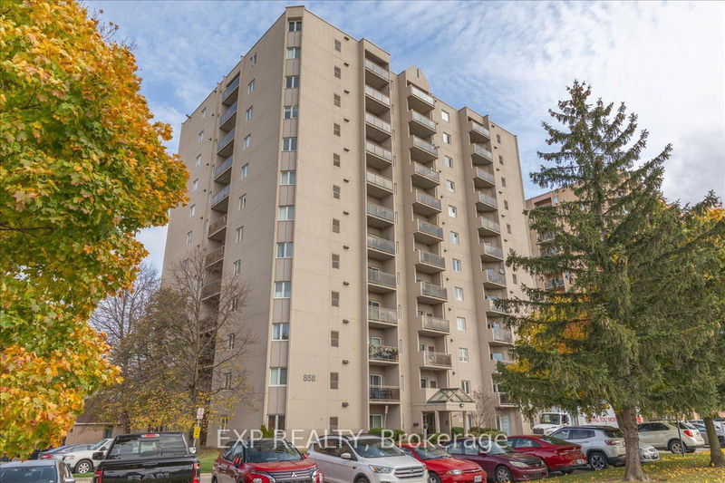 home for sale on 901-858 Commissioners Road E
