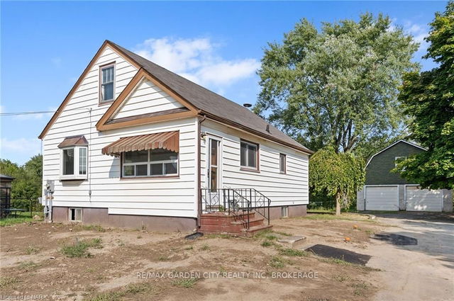 528 SOUTH PELHAM Road