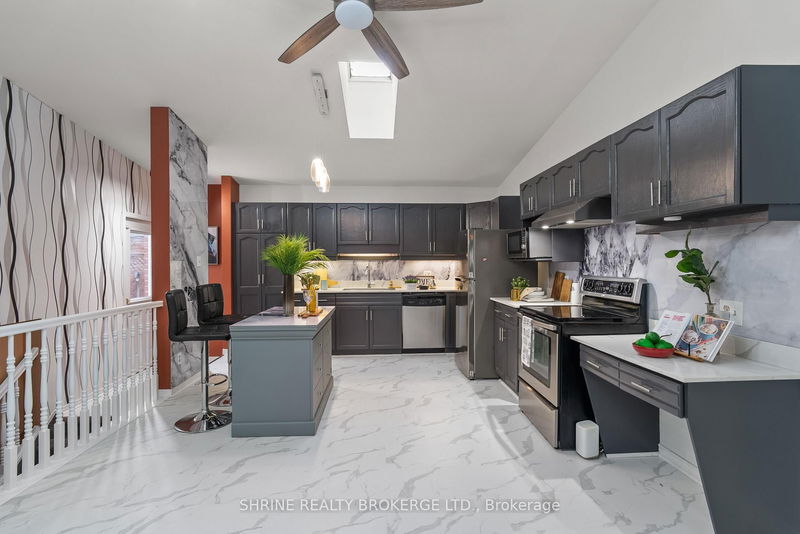 home for sale on 220 Killarney Grve