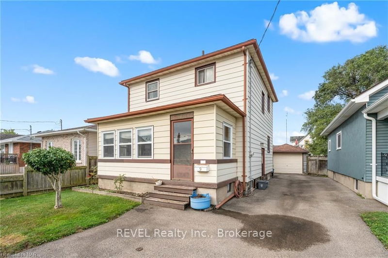 home for sale on 9 KING Street