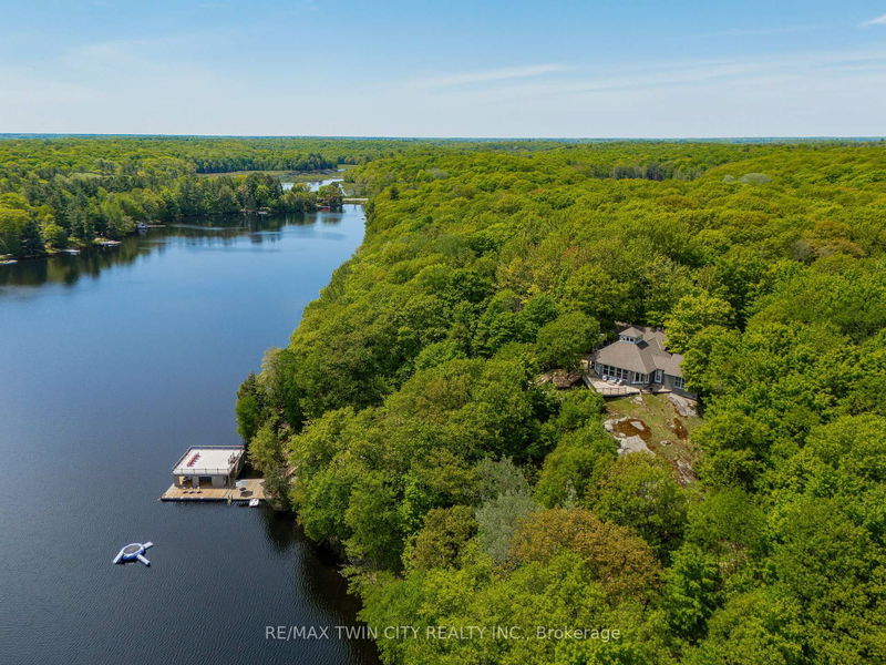 home for sale on 1010 North Drive