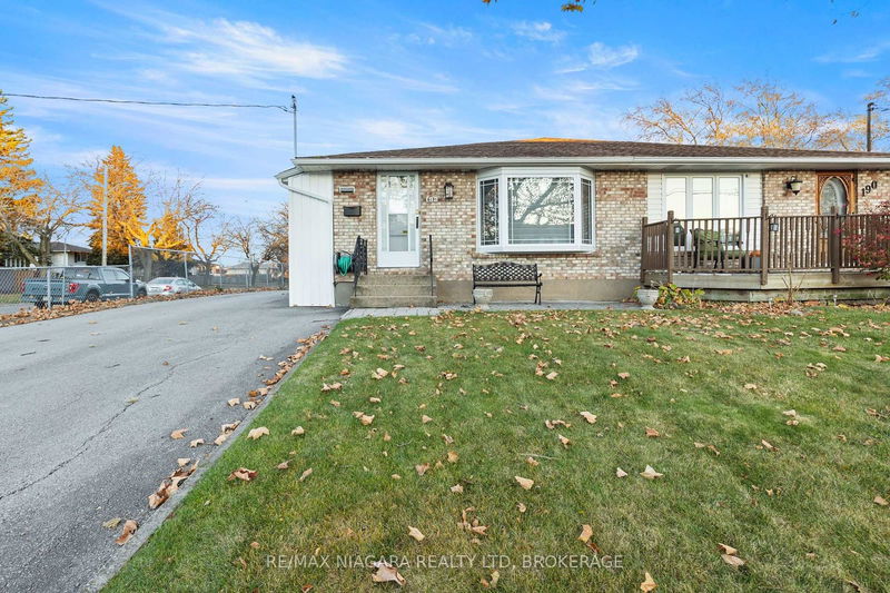 home for sale on 192 Dorchester Boulevard