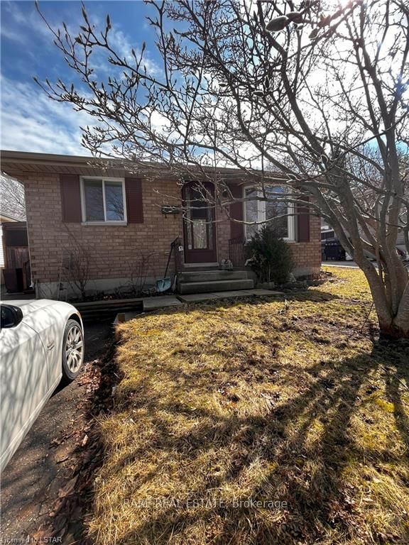 home for sale on 75 Cleveland Place