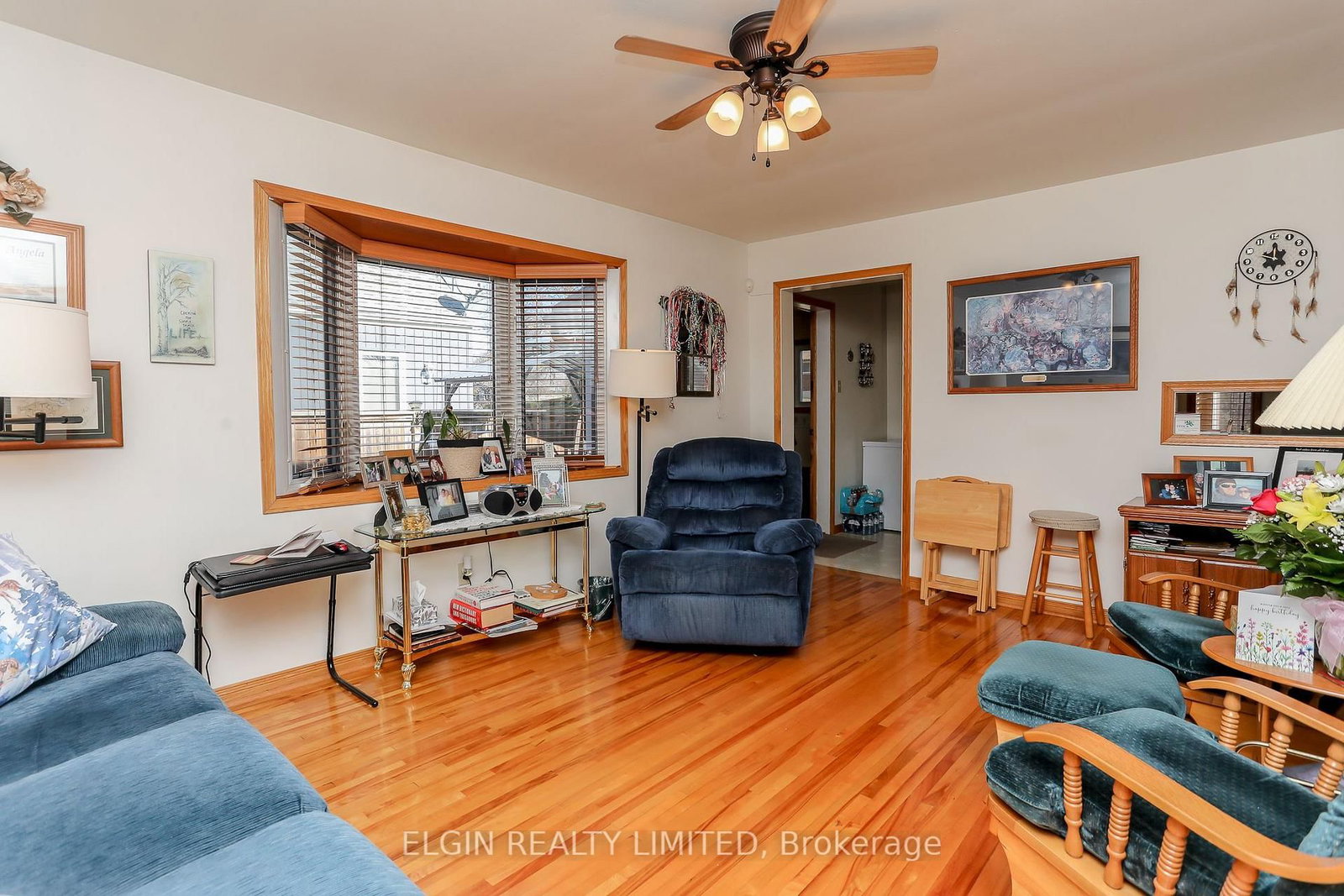 Listing Image 16