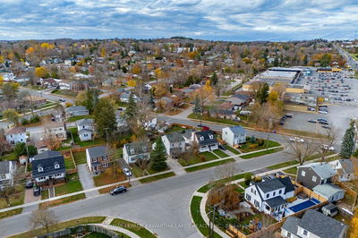 769 Chesterfield Ave, Peterborough - Northcrest image-0-1