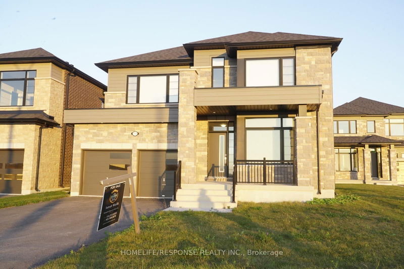 714 Daimler Pkwy, Welland -  image-0-0
