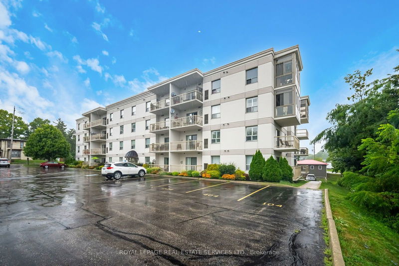 Unit 406 — 12 St Andrew St, Norfolk - Port Dover image-0-0