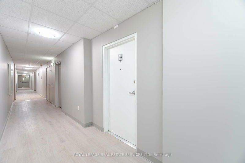 Room1
