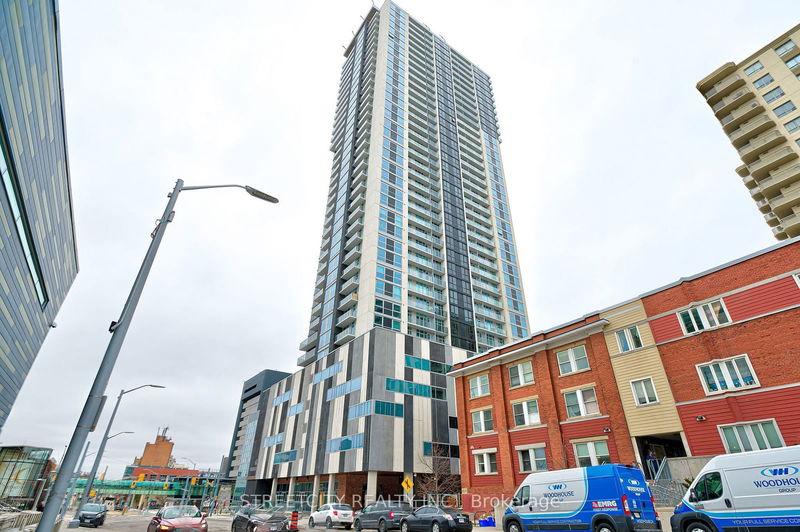 home for lease on 1413-60 Frederick Street
