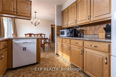 88 Fairview Ave, St. Thomas - SE image-0-3