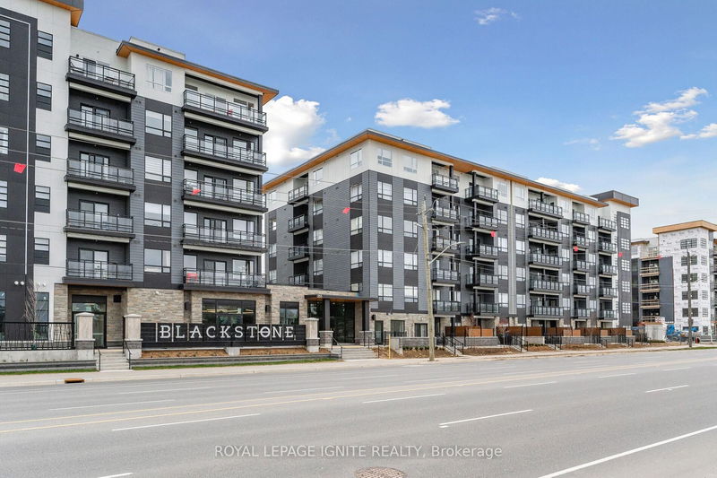 home for lease on 201-243 Northfield Drive E