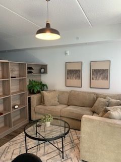 516 - 257 Hemlock St, Waterloo, N2L 3R4 | Image 2