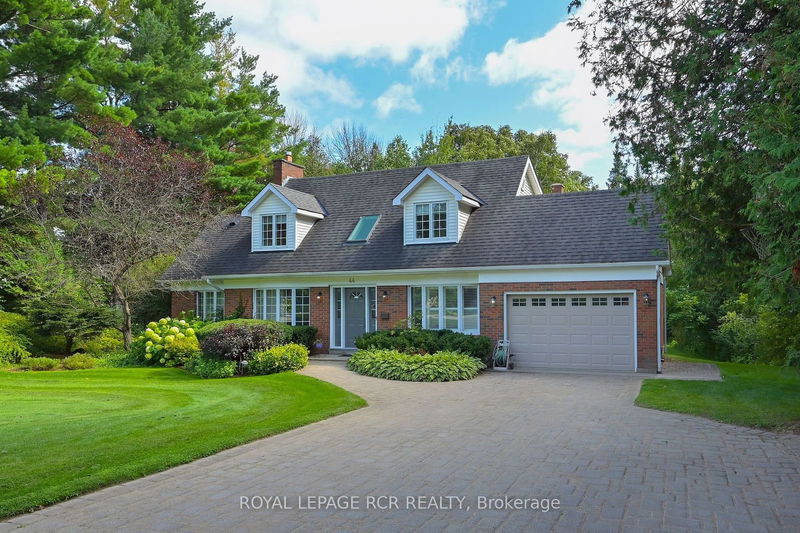 home for sale on 44 Starrview Crescent