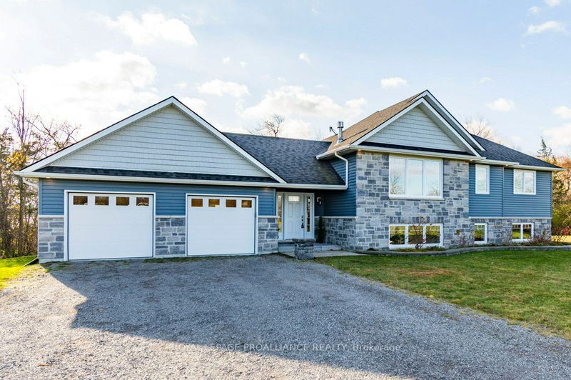 1647 Lakeside Dr, Prince Edward County - Ameliasburgh image-0-0