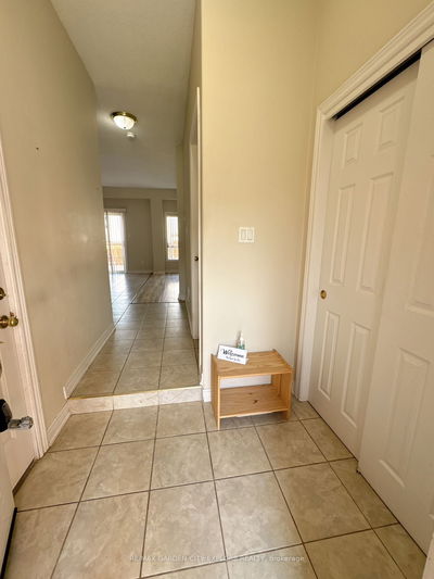 25 Chloe St, St. Catharines -  image-0-3