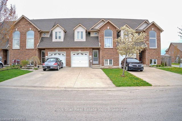 21 BLUEGRASS Crescent