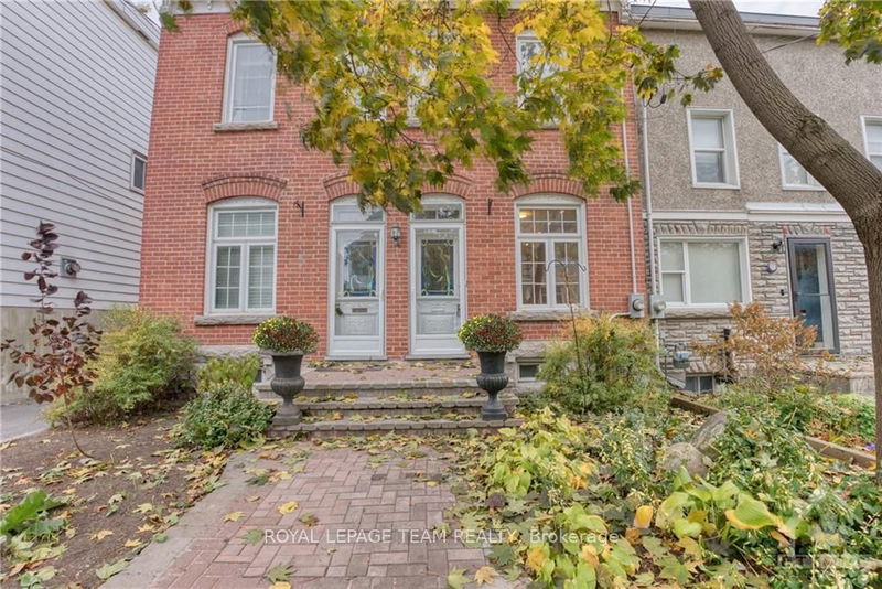 home for sale on 87 GUIGUES Avenue
