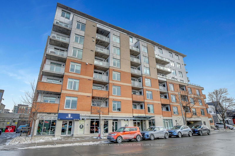 Unit 210 — 131 HOLLAND Ave, Tunneys Pasture and Ottawa West - 4303 - Ottawa West image-0-0